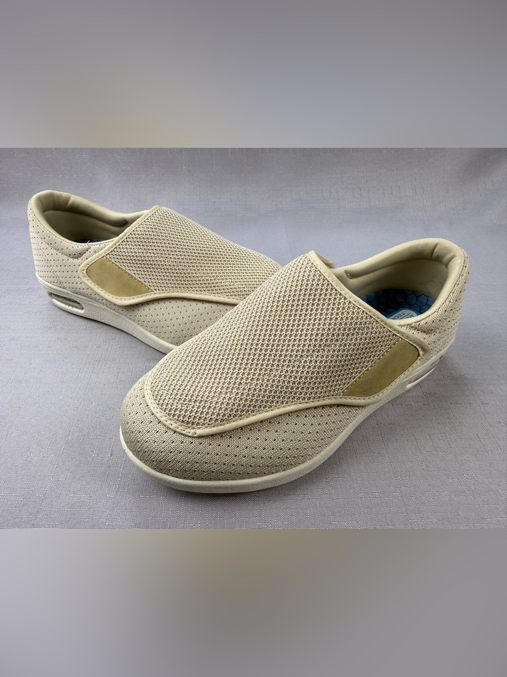 Youyun Diabetic Walking Shoes Sneakers Women 7 Blue Memory Foam Technology.